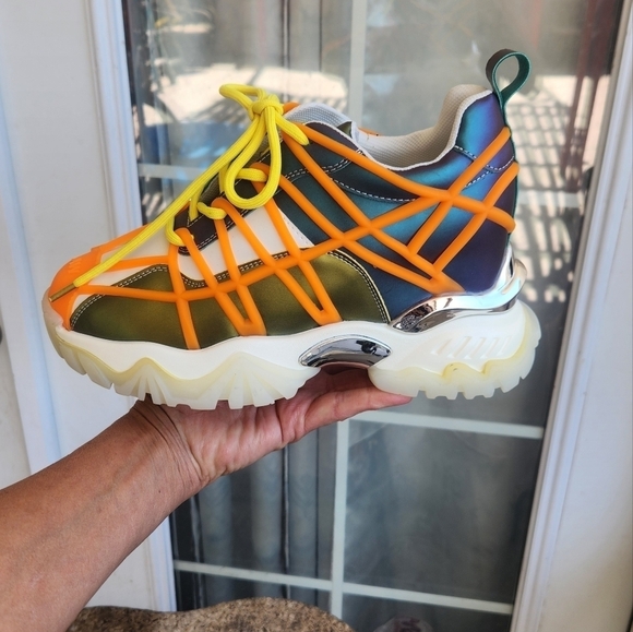 Anthony Wang Acerola-1 Sneaker - Picture 6 of 6